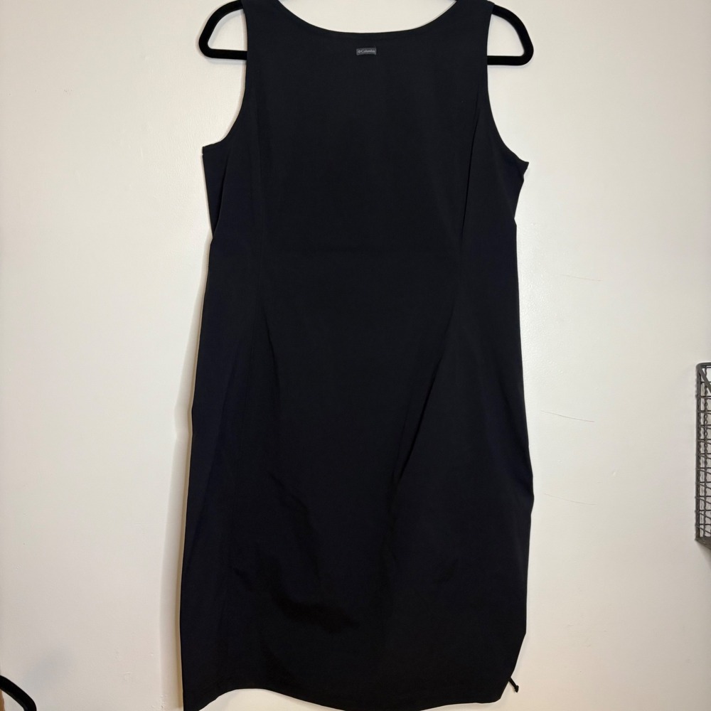 Columbia Omni-Shade Active Fit Sleeveless Dress Womens Large Black NWT Hiking